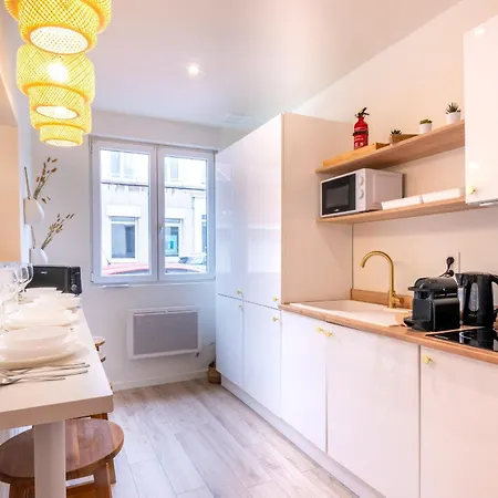 Le Balinais - Avec Sauna Et Balneo Appartement *